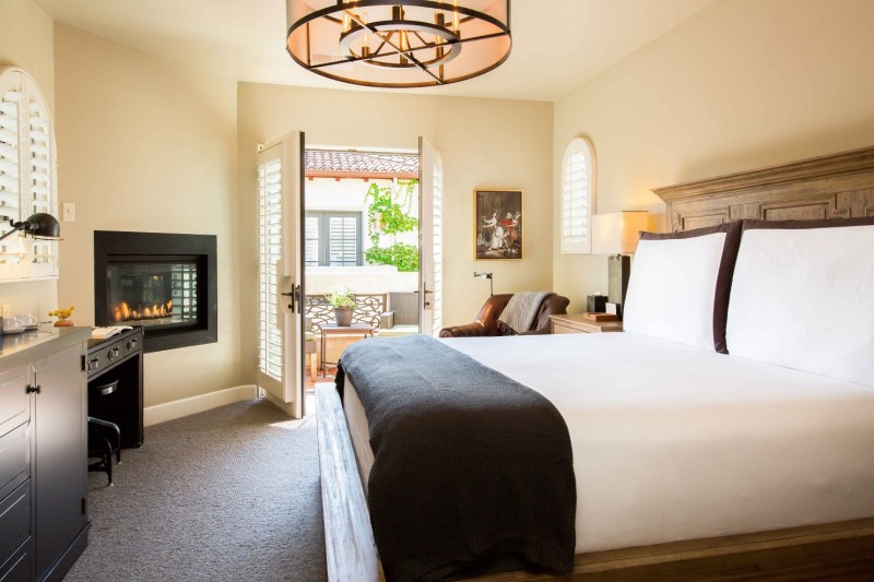 Dog Friendly Lodging Near Yountville Ca