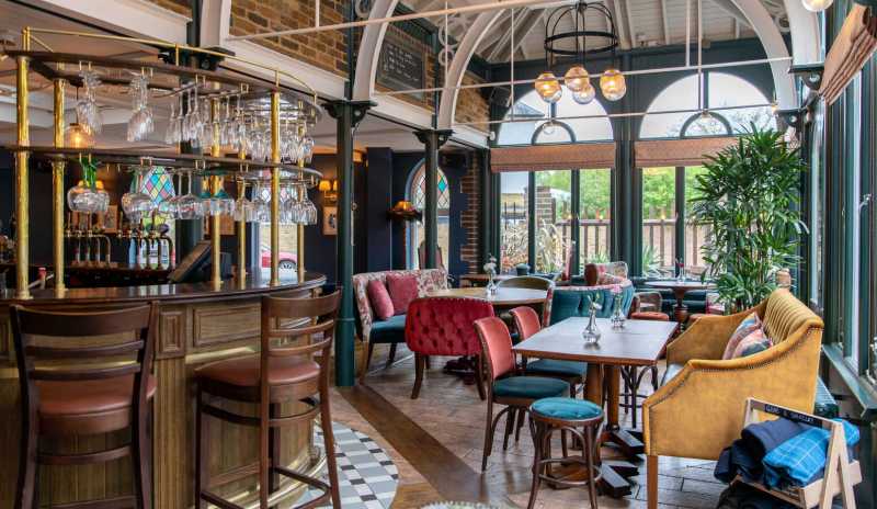 Best Dog Friendly Gastro Pubs With Rooms