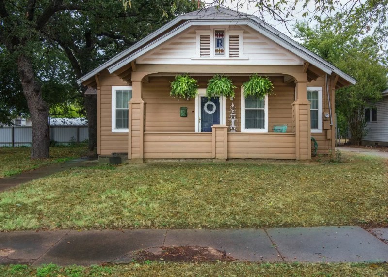 How Much Do Home Warranties Usually Cost